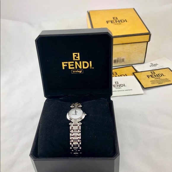 Watch - Picture 3 of 6